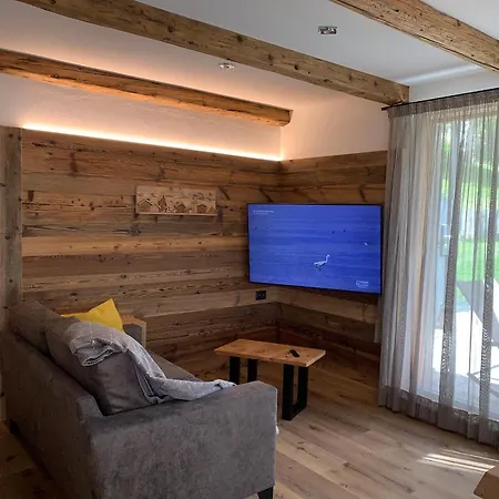 Apartment Orchidea *